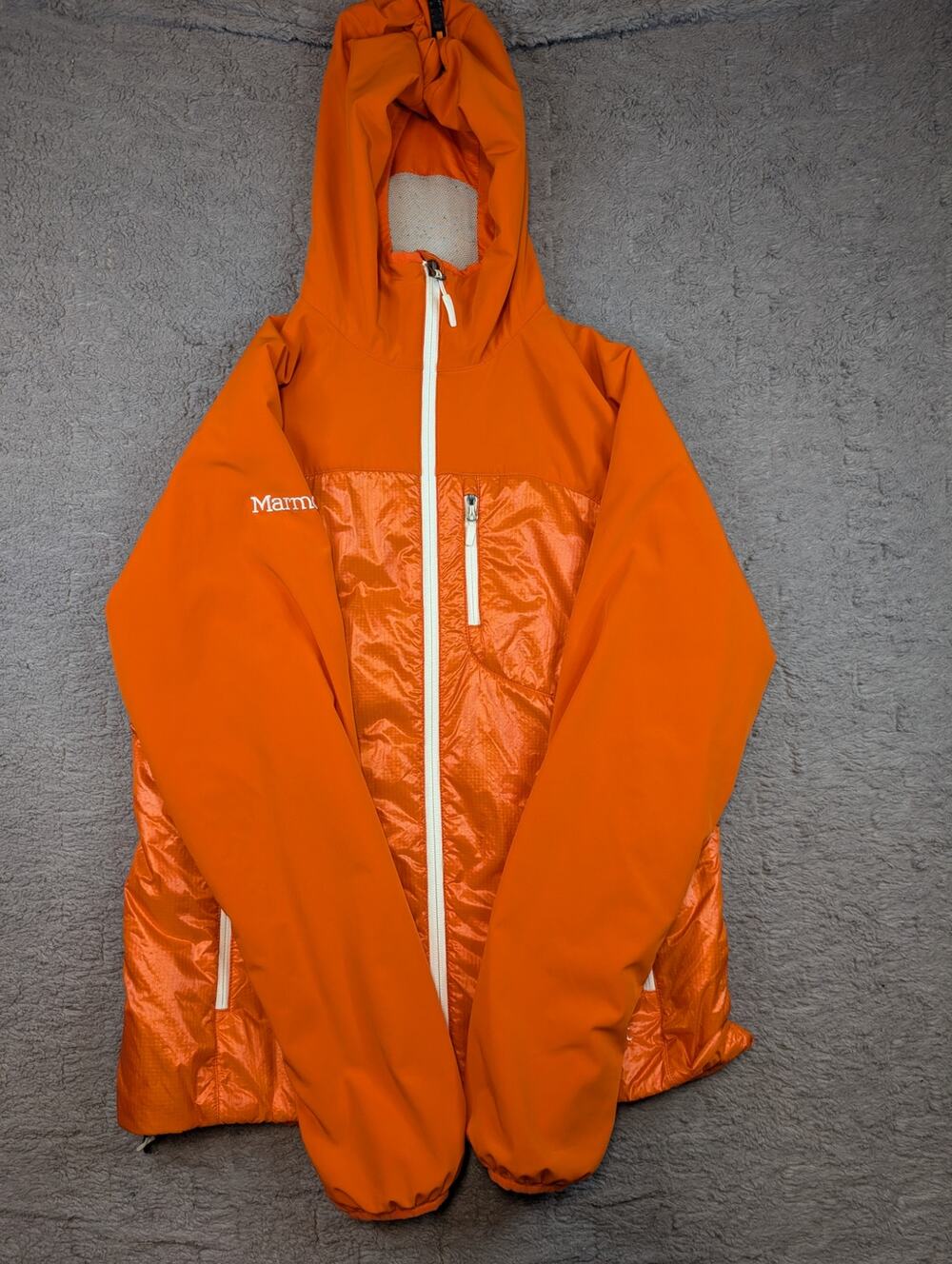 Women's Marmot Isotherm Hoody, Orange - Size M